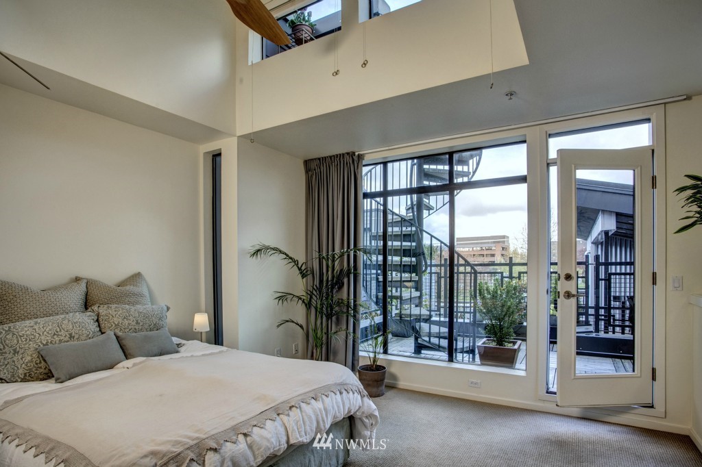 1810 11th Avenue, Unit A Seattle, WA 98122 - Photo 10 of 23