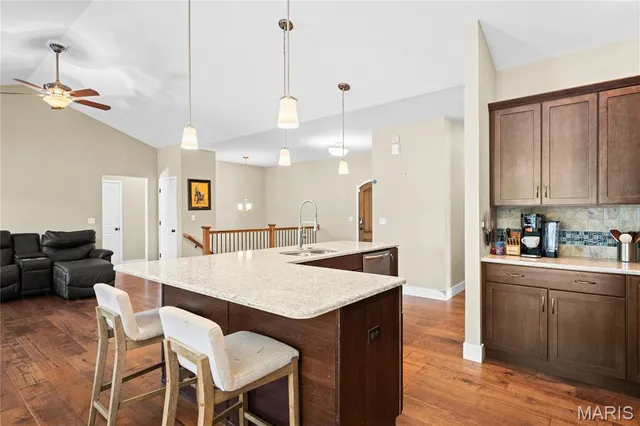 $480,000 | 901 Ambercrombie Square Court, O'Fallon, IL 62269