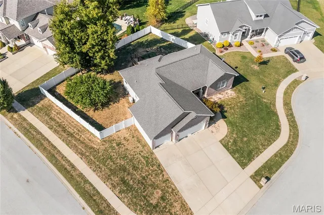 $480,000 | 901 Ambercrombie Square Court, O'Fallon, IL 62269