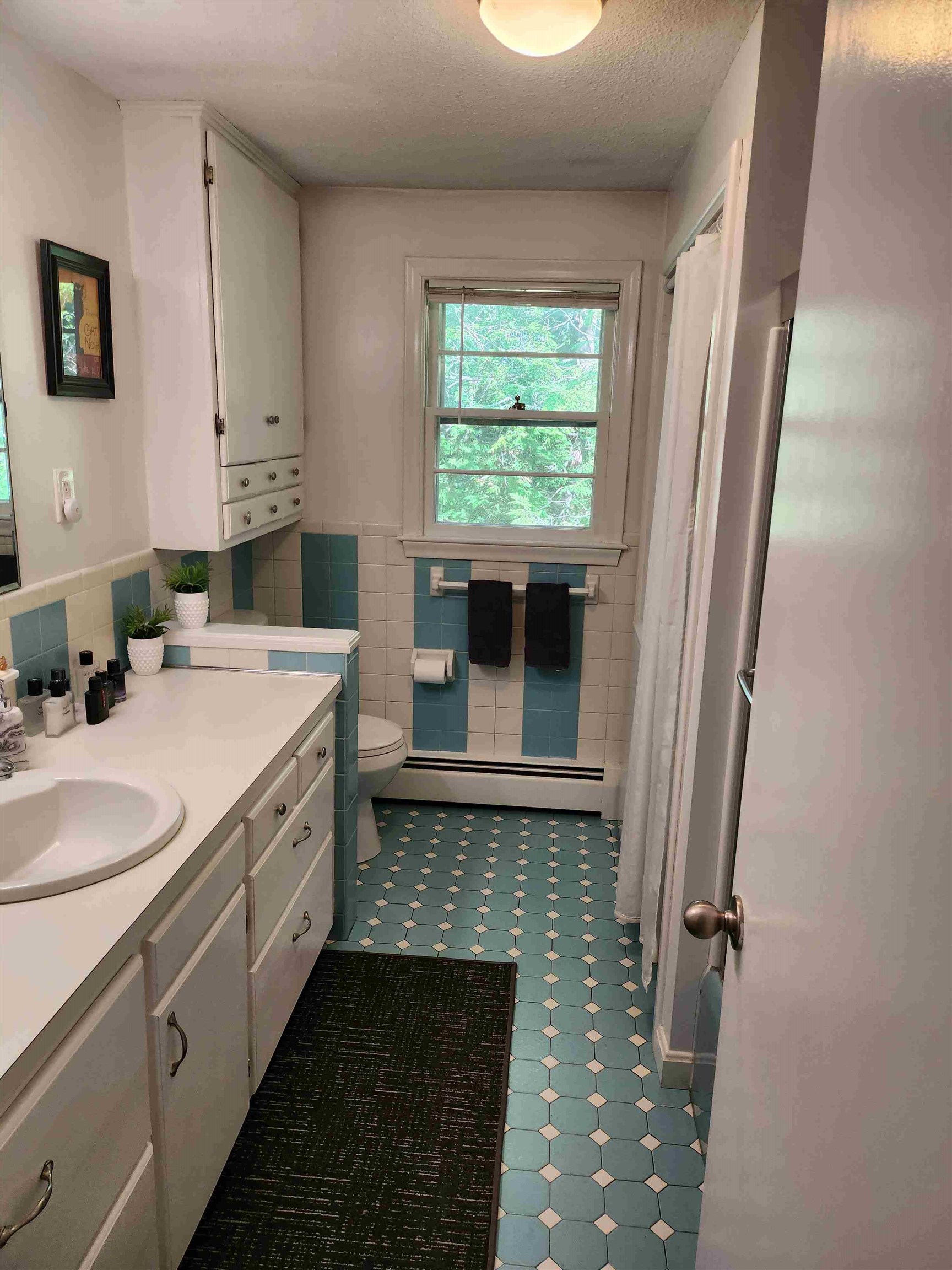24 Chapel Road North Hampton, NH 03862 - Photo 14 of 28