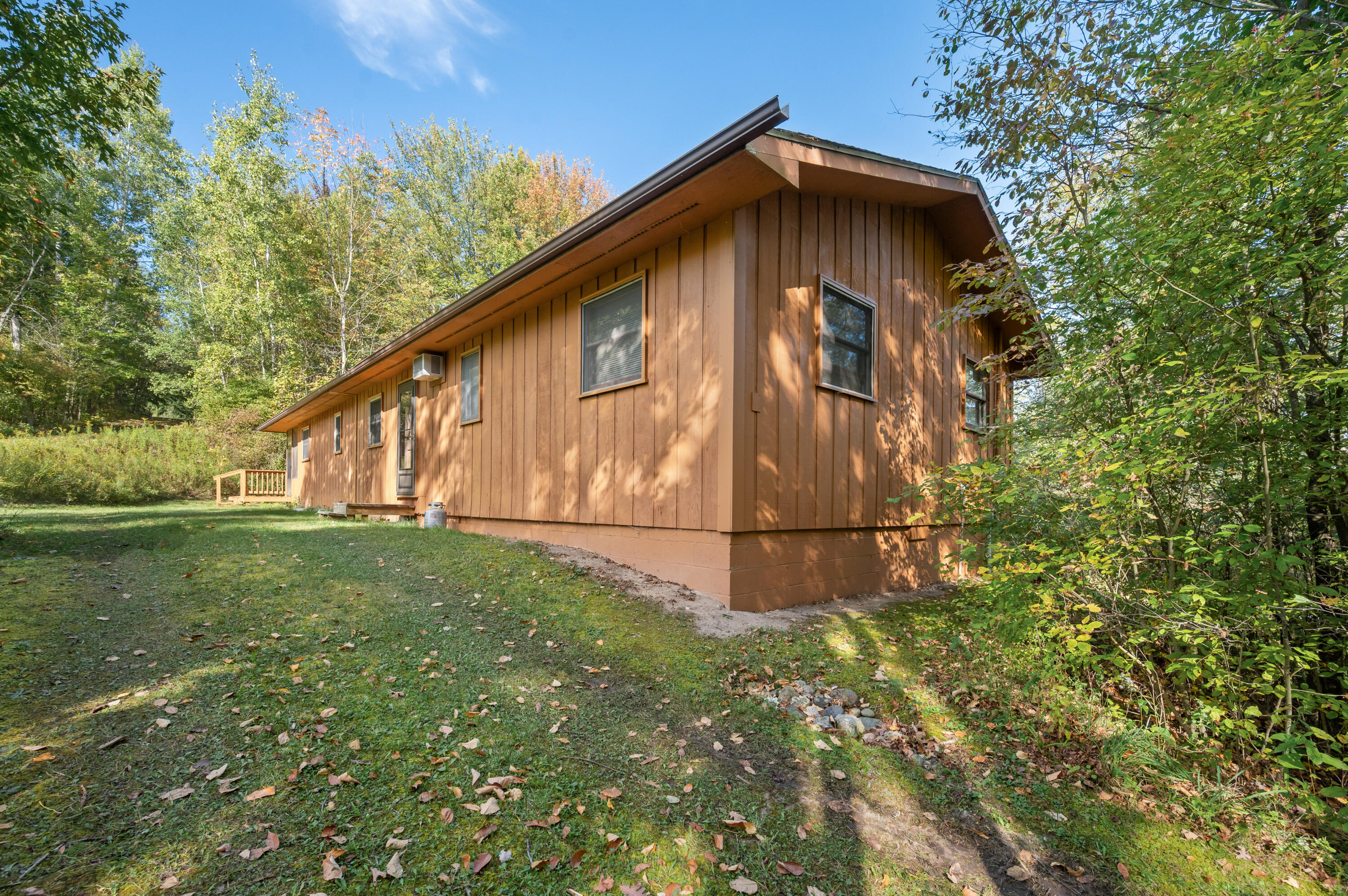 17239-13MileRd-LeRoy-32
