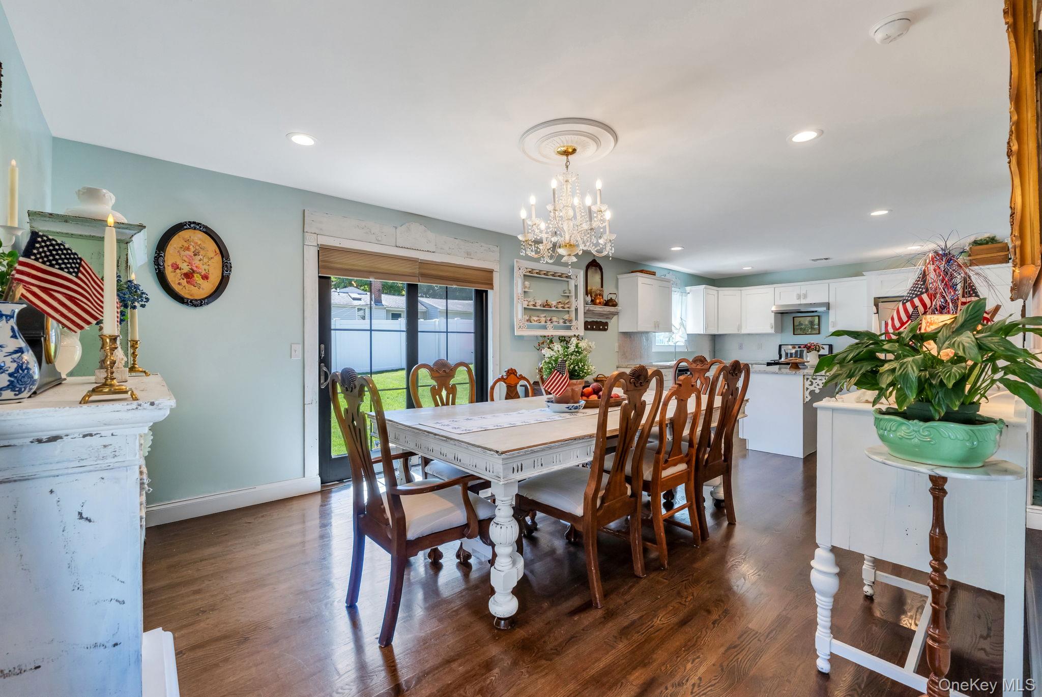 17 Walnut Road Kings Park, NY 11754 - Photo 9 of 34