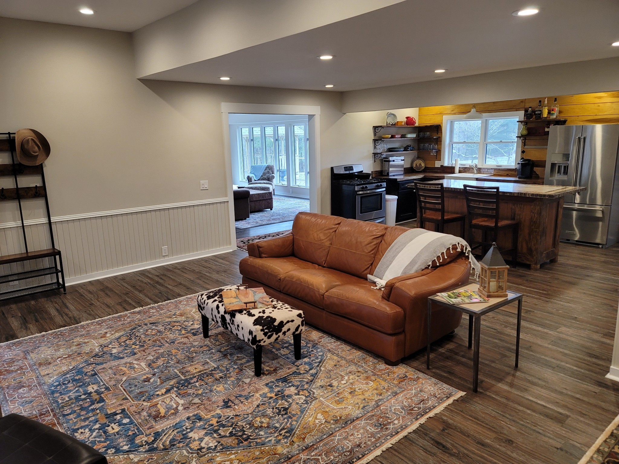 3111 Lewis Road Santa Fe, TN 38482 - Photo 21 of 40 a living room with furniture and kitchen view