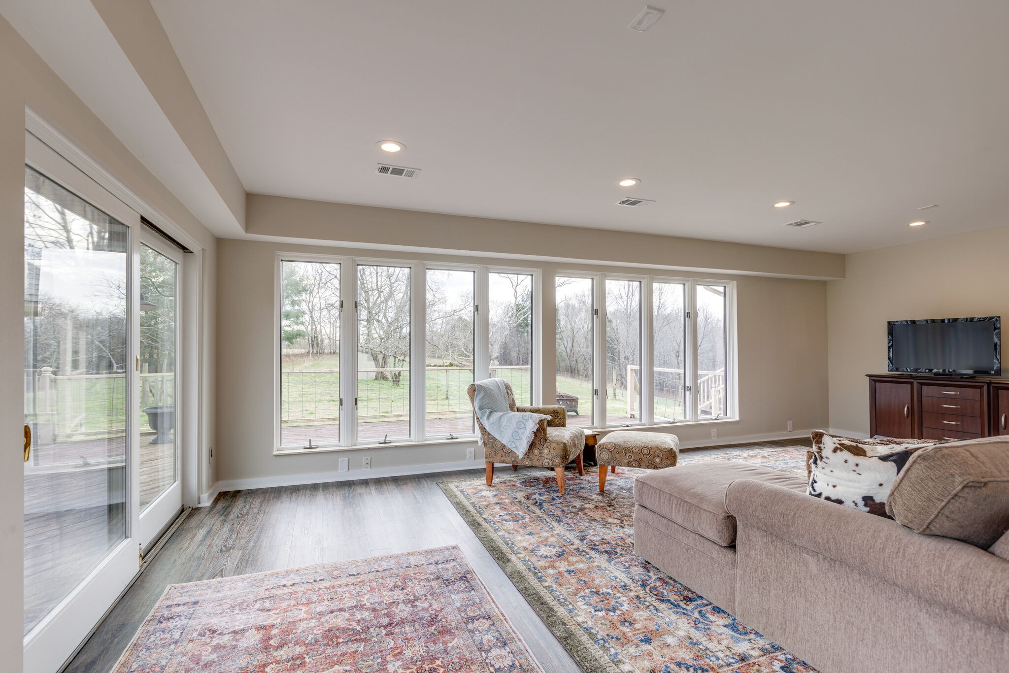 3111 Lewis Road Santa Fe, TN 38482 - Photo 23 of 40 a living room with furniture and a large window