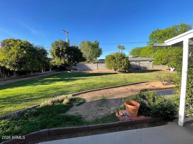 1302 West Hayward Avenue Phoenix, AZ 85021 - Photo 9 of 26 back corner