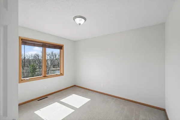 $615,000 | 17792 Hickory Trail, Lakeville, MN 55044