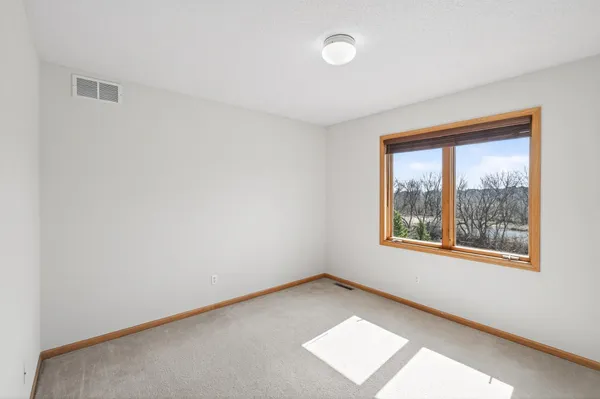 $615,000 | 17792 Hickory Trail, Lakeville, MN 55044