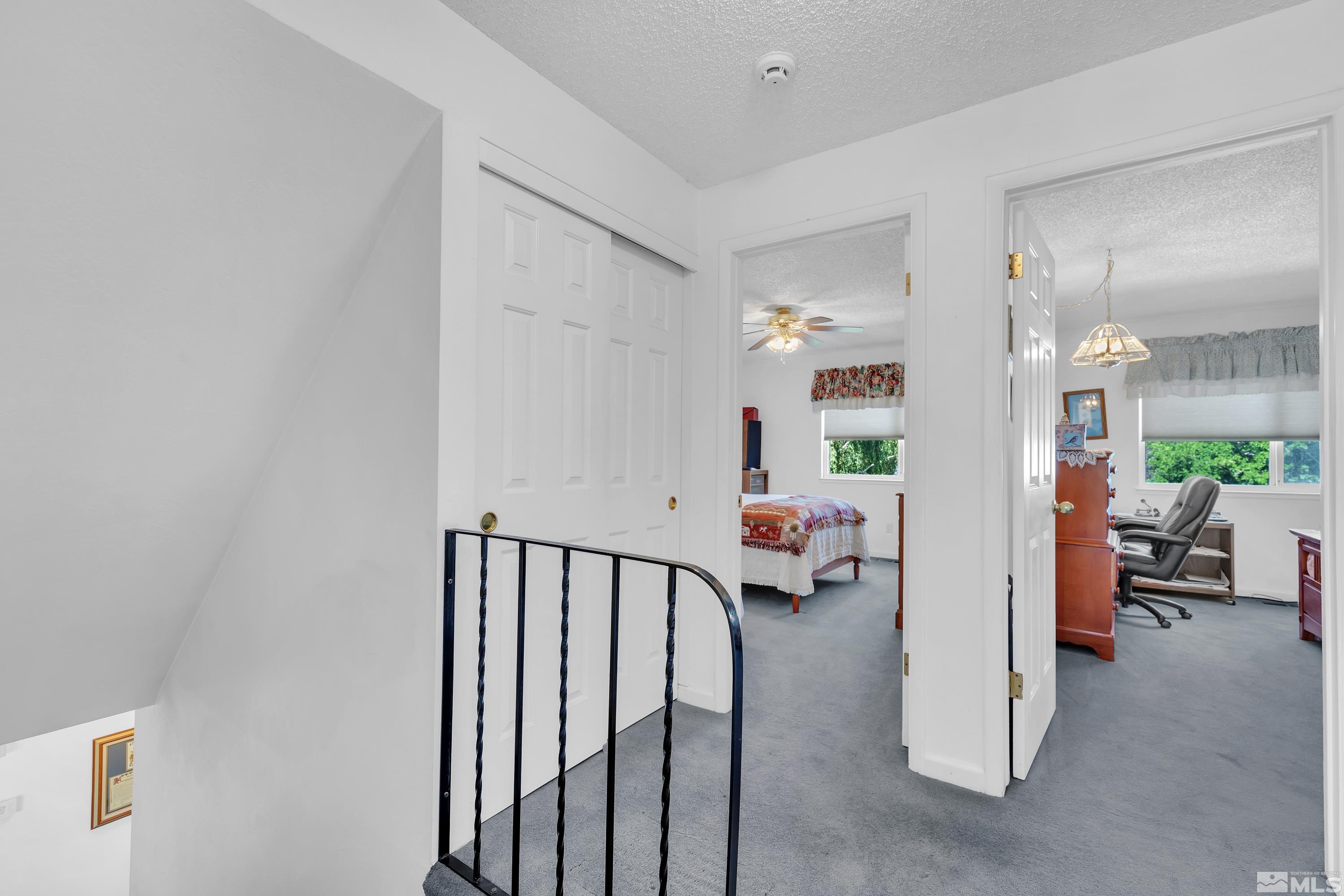 620 Nancy Circle Reno, NV 89503 - Photo 23 of 36 a view of hallway with livingroom