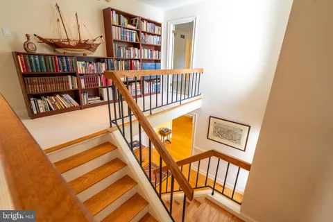 $875,000 | 890 Village Circle, Blue Bell, PA 19422