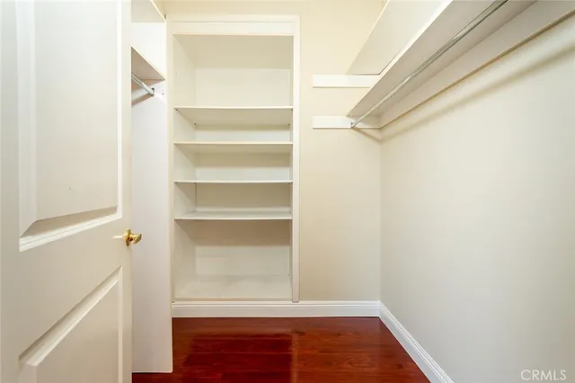 $700,000 | 10160 Fernglen Avenue, Unit 7, Tujunga, CA 91042