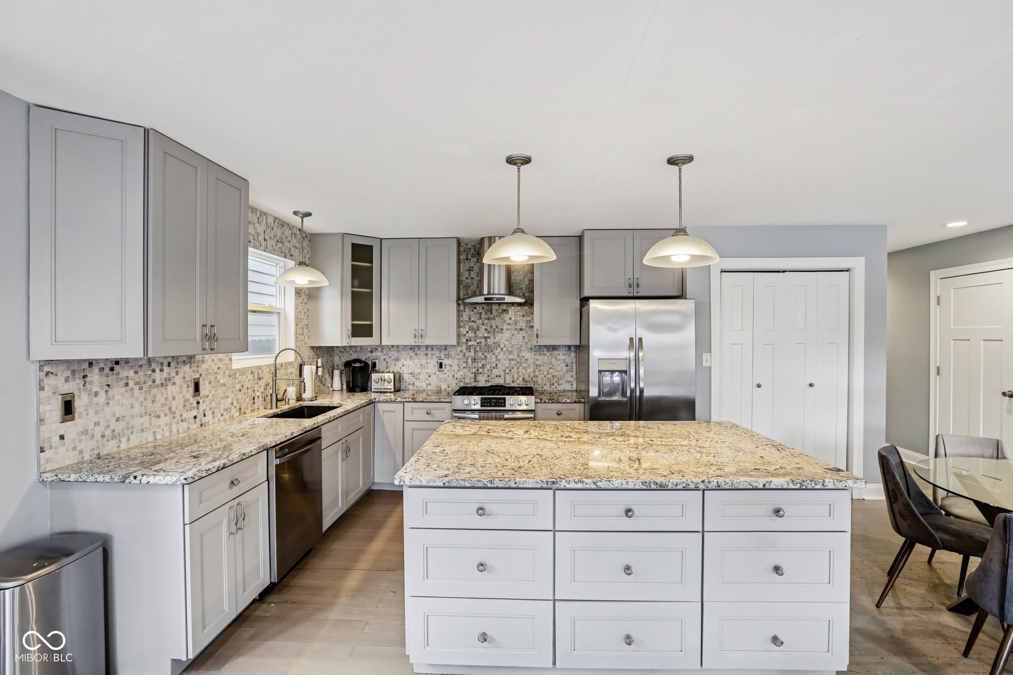 422 Sanders Street Indianapolis, IN 46225 - Photo 11 of 49