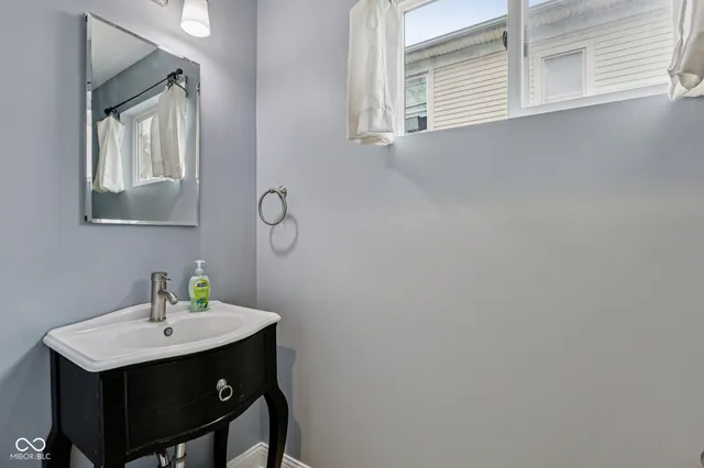 $410,000 | 422 Sanders Street, Indianapolis, IN 46225