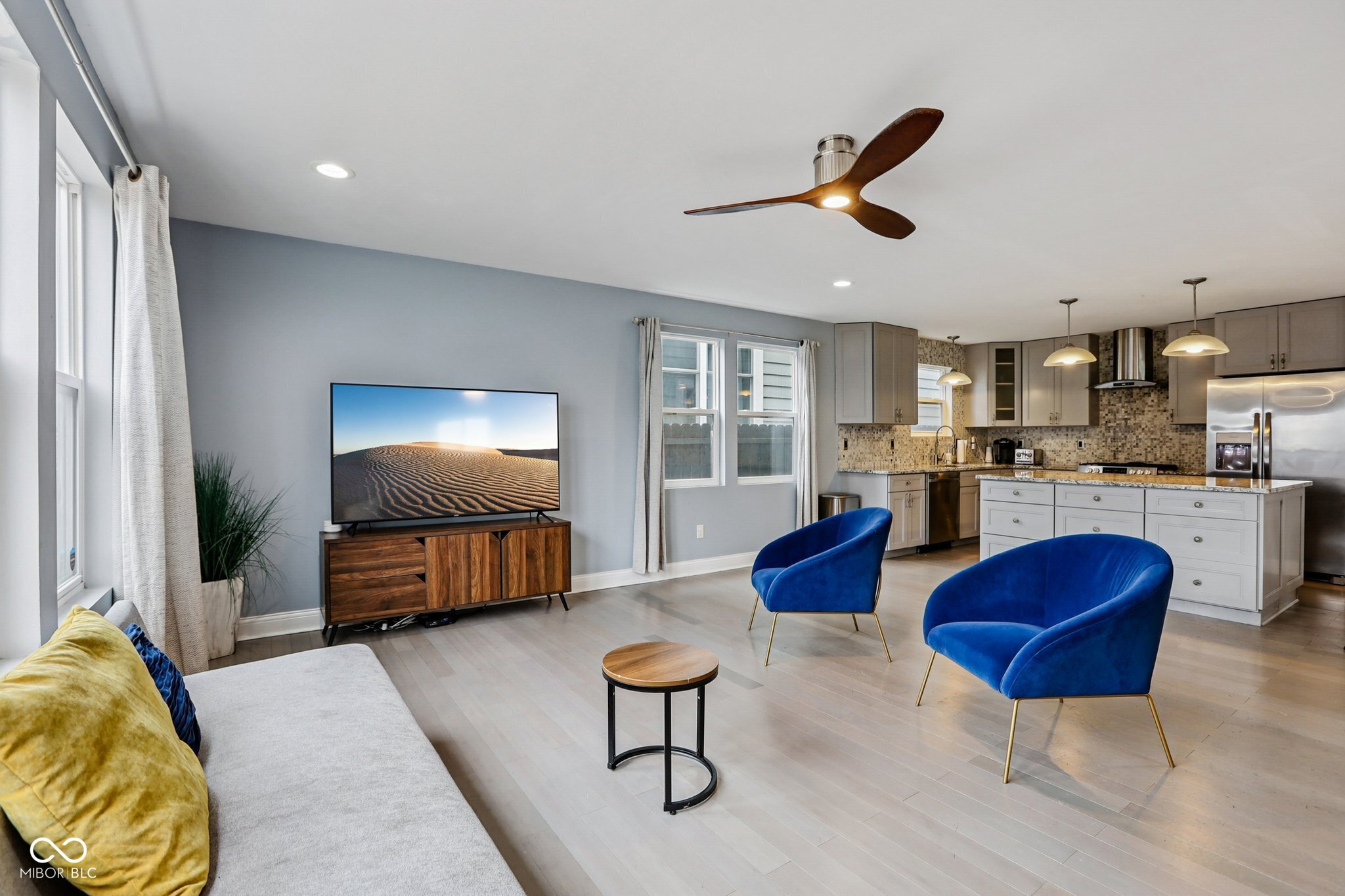 422 Sanders Street Indianapolis, IN 46225 - Photo 6 of 49