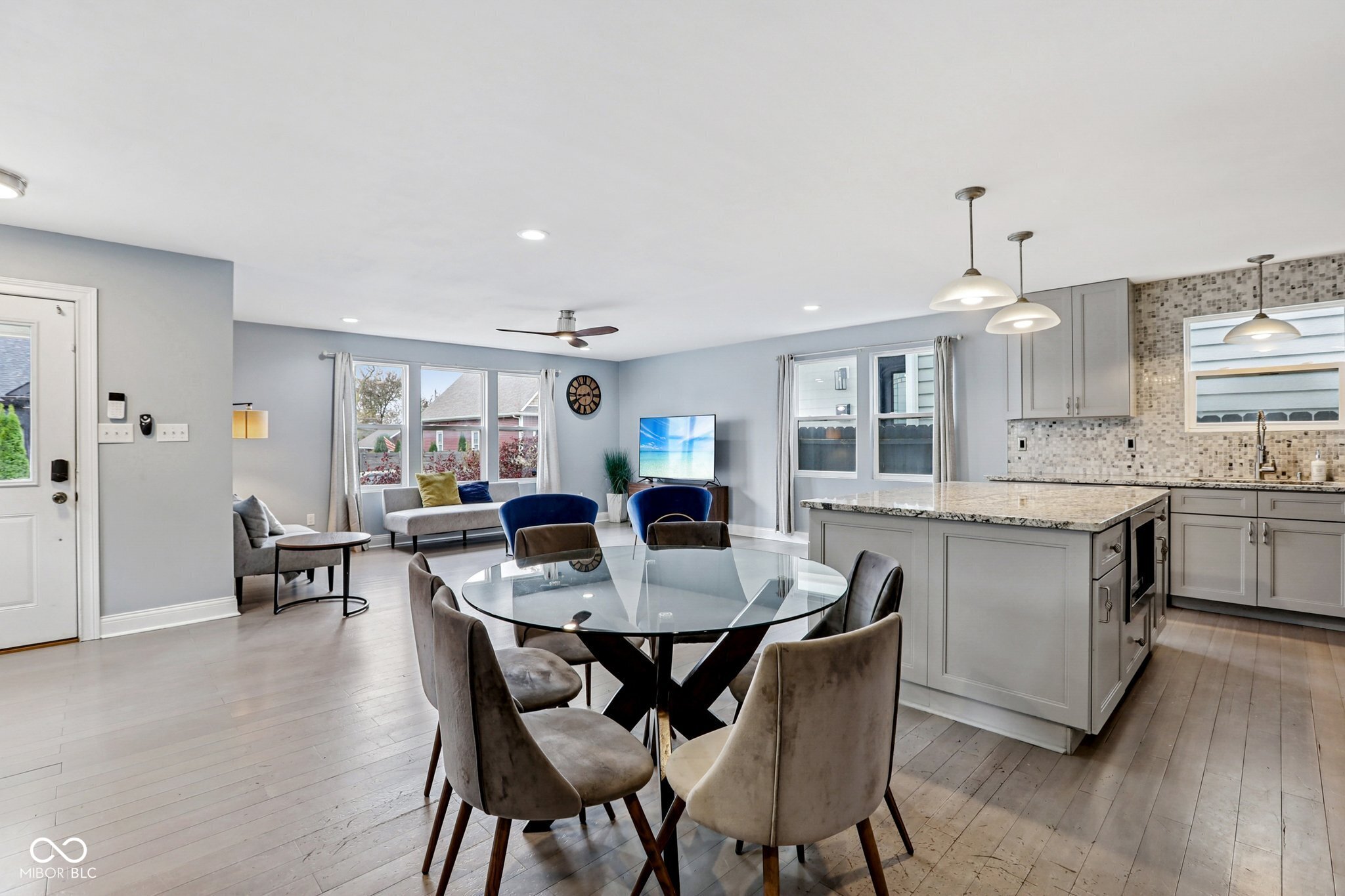 422 Sanders Street Indianapolis, IN 46225 - Photo 10 of 49