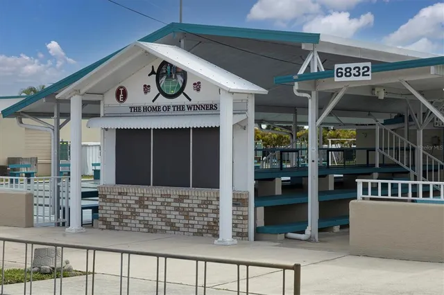 $289,000 | 1706 Iowa Avenue, Bradenton, FL 34207