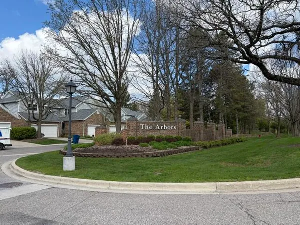 $2,400 | 4299 Pine Ridge Court, Ann Arbor, MI 48105
