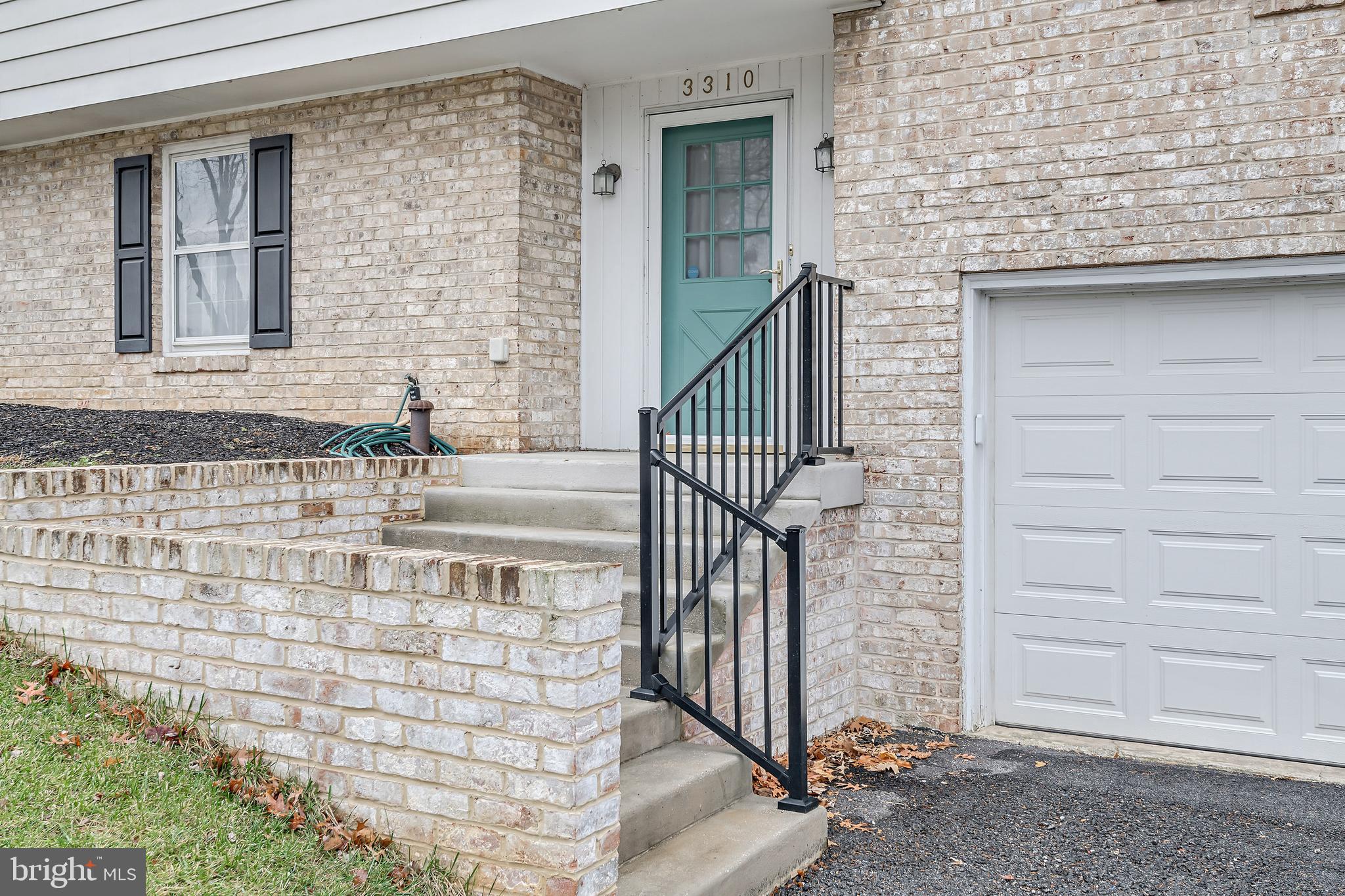 3310 Harrowgate Road, Unit 3310 York, PA 17402 - Photo 4 of 30 Gallery Image 4
