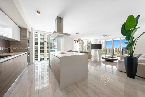 $1,400,000 | 330 Sunny Isles Boulevard, Unit 51708, Sunny Isles Beach, FL 33160