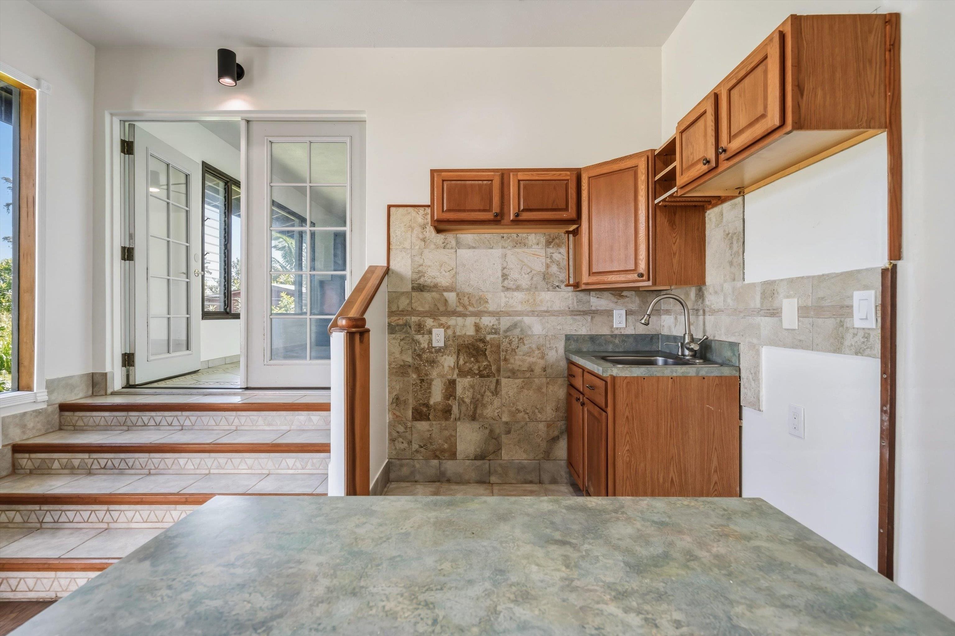 145 South Holokai Road Haiku, HI 96708 - Photo 11 of 50