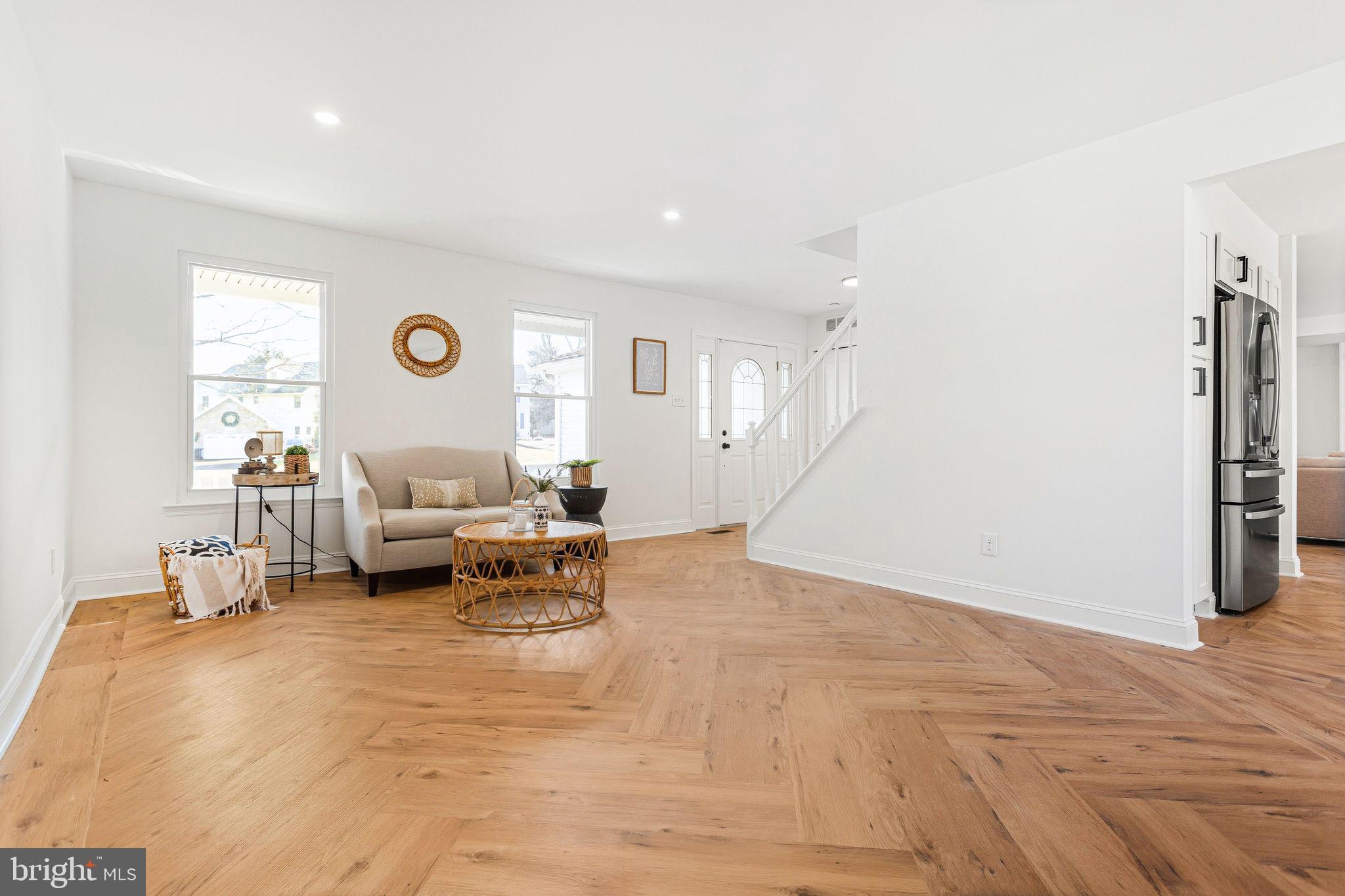 15162 Wayside Road Philadelphia, PA 19116 - Photo 6 of 34 a living room with furniture and a window