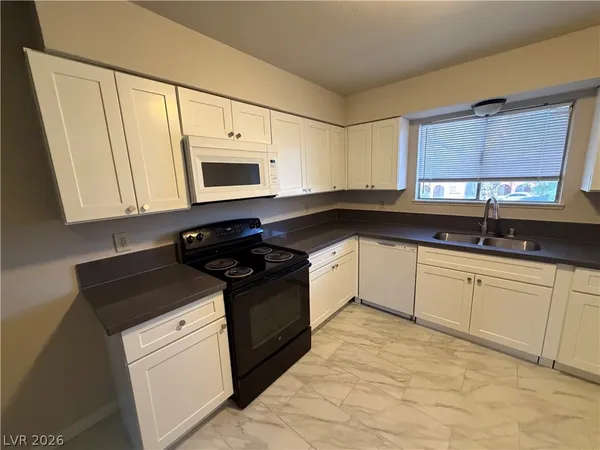 $1,525 | 3417 Civic Center Drive, Unit F, North Las Vegas, NV 89030