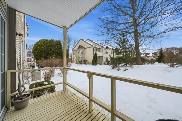 $3,600 | 5 Greenmeadow Drive, Babylon, NY 11702