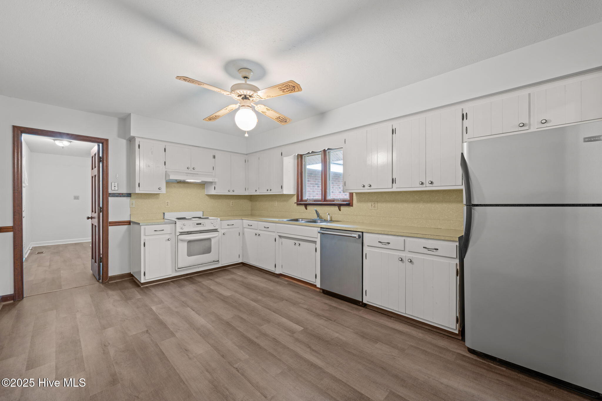 212 Rockledge Road New Bern, NC 28562 - Photo 17 of 48 27-web-or-mls-DSC_7560