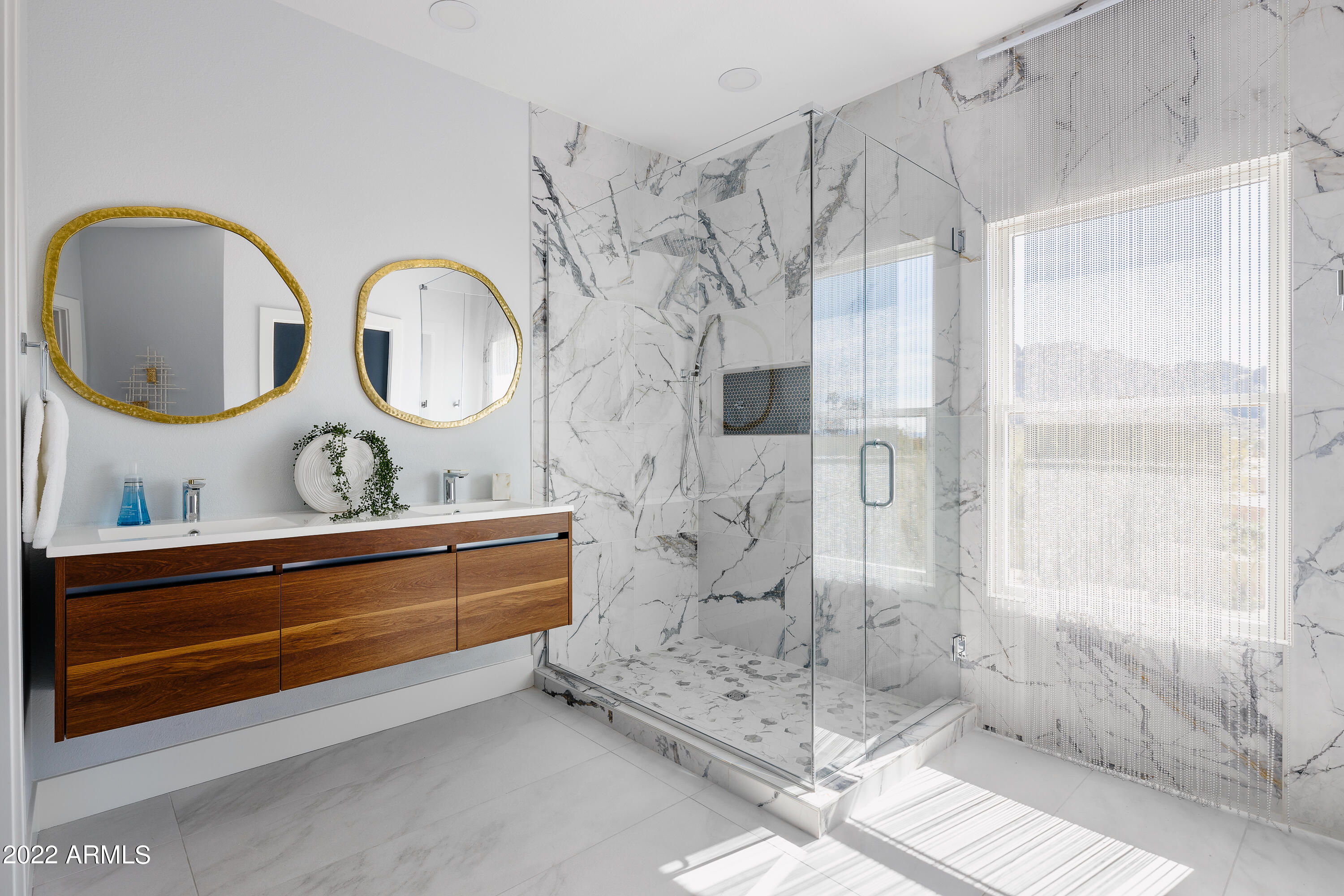 6602 North Praying Monk Road Paradise Valley, AZ 85253 - Photo 27 of 55 LAKOTKO_6602NPrayingMonkRd_WEB-20