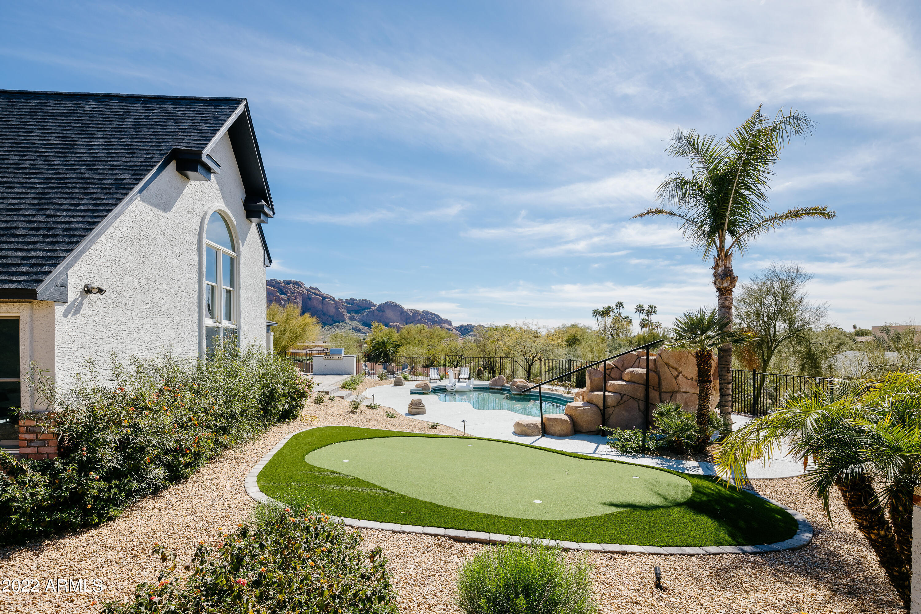 6602 North Praying Monk Road Paradise Valley, AZ 85253 - Photo 51 of 55 LAKOTKO_6602NPrayingMonkRd_WEB-37