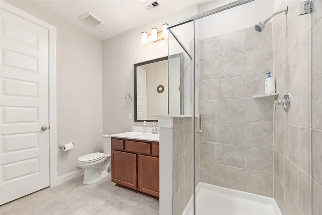 $4,000 | 1984 Highland Meadows Drive, Pearland, TX 77089