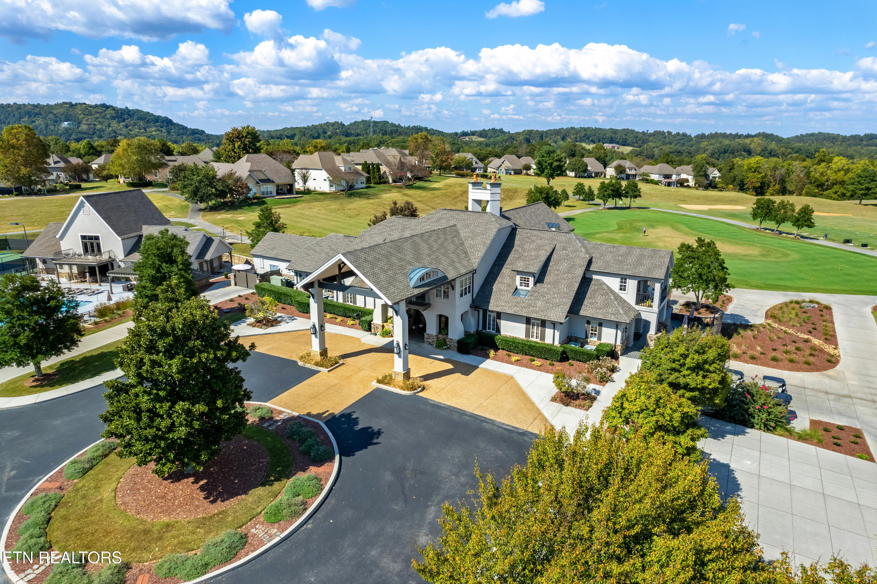 565 Rarity Bay Parkway, Unit 201 Vonore, TN 37885 - Photo 32 of 36 DJI_0480-HDR_1