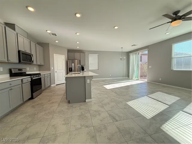 $2,450 | 9745 Cannington Cliffs Avenue, Las Vegas, NV 89178