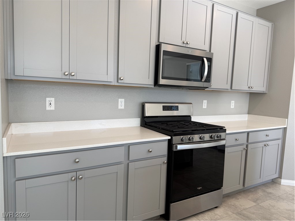 9745 Cannington Cliffs Avenue Las Vegas, NV 89178 - Photo 7 of 34