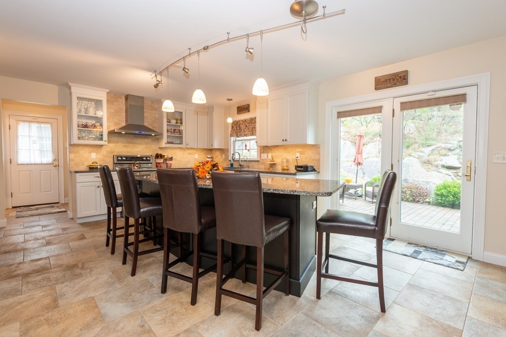 4 Stacia Road Peabody, MA 01960 - Photo 13 of 42 Gallery Image 13