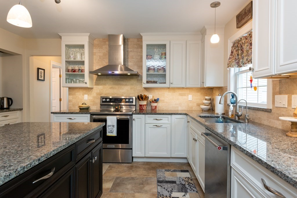 4 Stacia Road Peabody, MA 01960 - Photo 17 of 42 Gallery Image 17