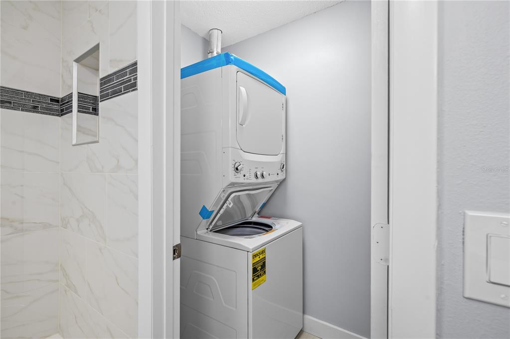 3453 Clark Road, Unit 251 Sarasota, FL 34231 - Photo 16 of 31