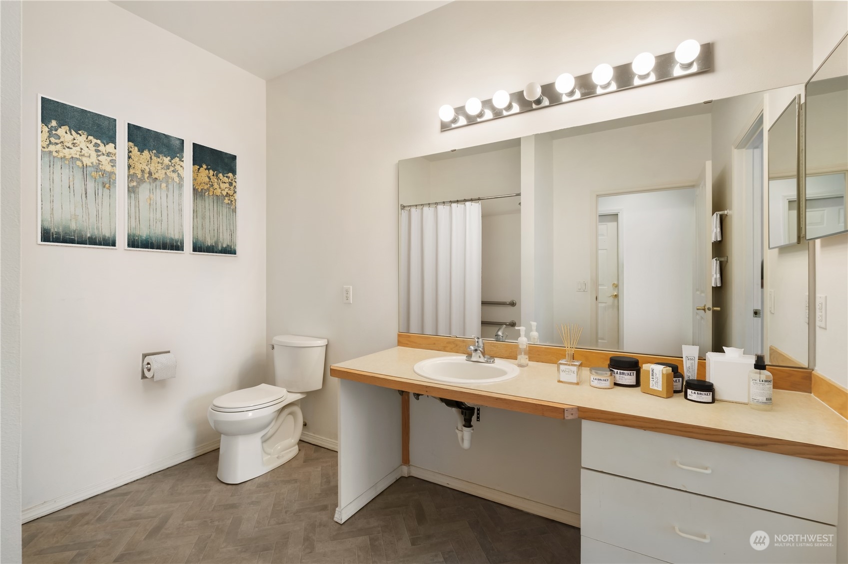 2300 Benson Road South, Unit H1 Renton, WA 98055 - Photo 15 of 27 a bathroom with a double vanity sink mirror and toilet