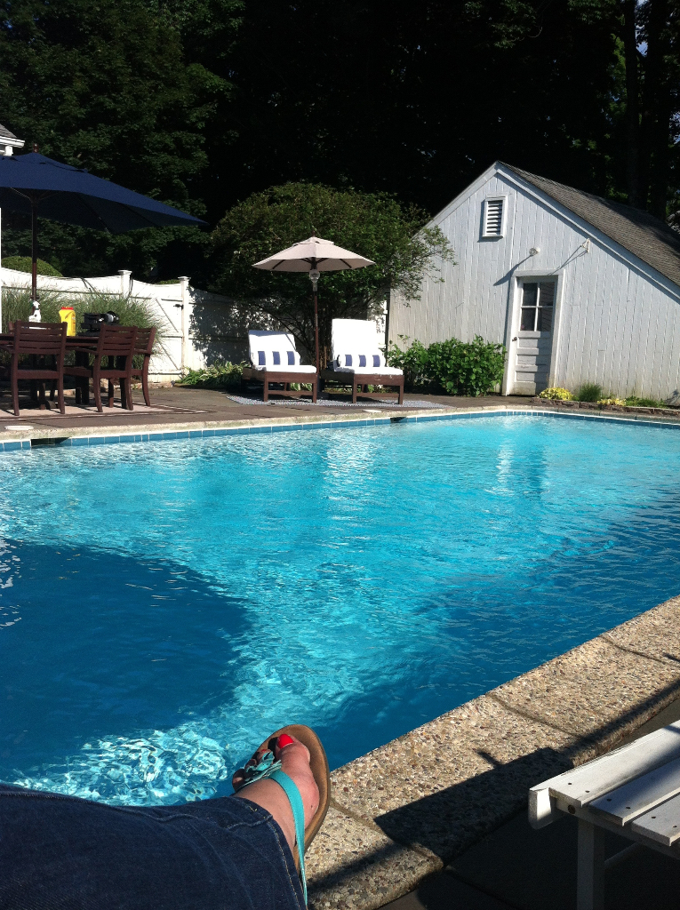 33 White Oak Shade Road New Canaan, CT 06840 - Photo 24 of 25 Summer Pool