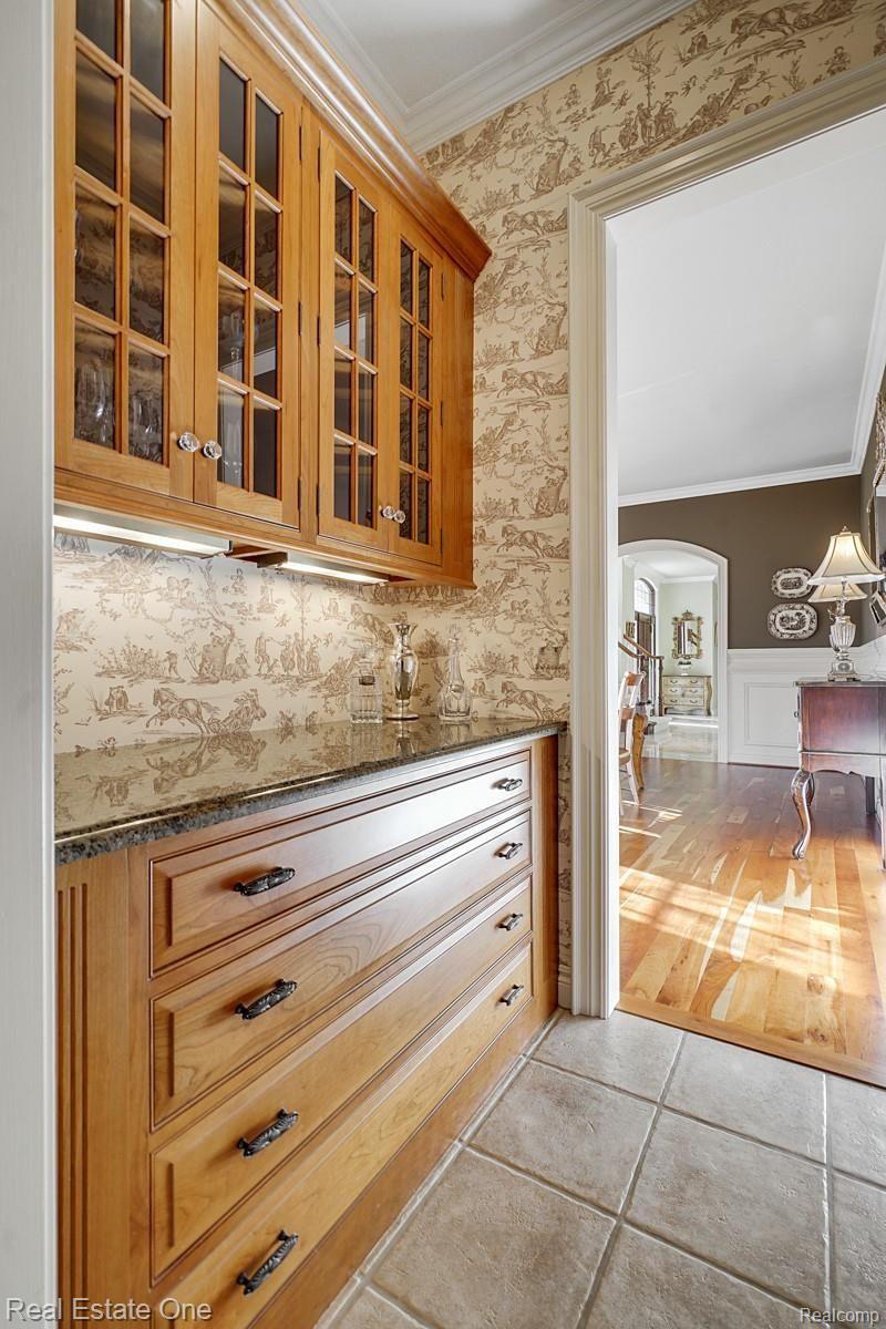 7647 Devins Ridge Clarkston, MI 48348 - Photo 30 of 62 dsc02869-dsc02871.jpg
