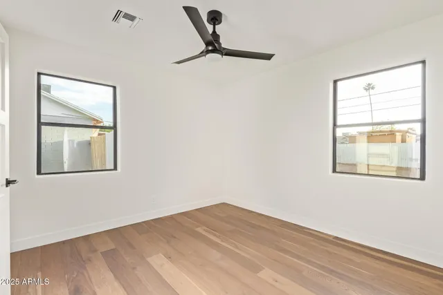 $378,000 | 9042 North 3rd Avenue, Phoenix, AZ 85021