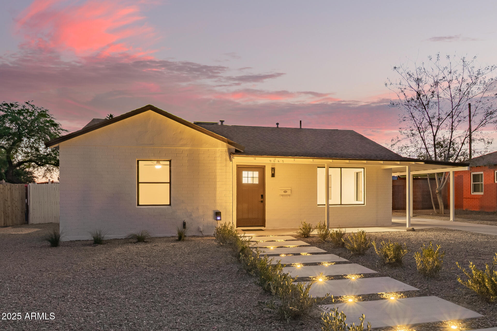 9042 North 3rd Avenue Phoenix, AZ 85021 - Photo 3 of 48 03 - 3rd