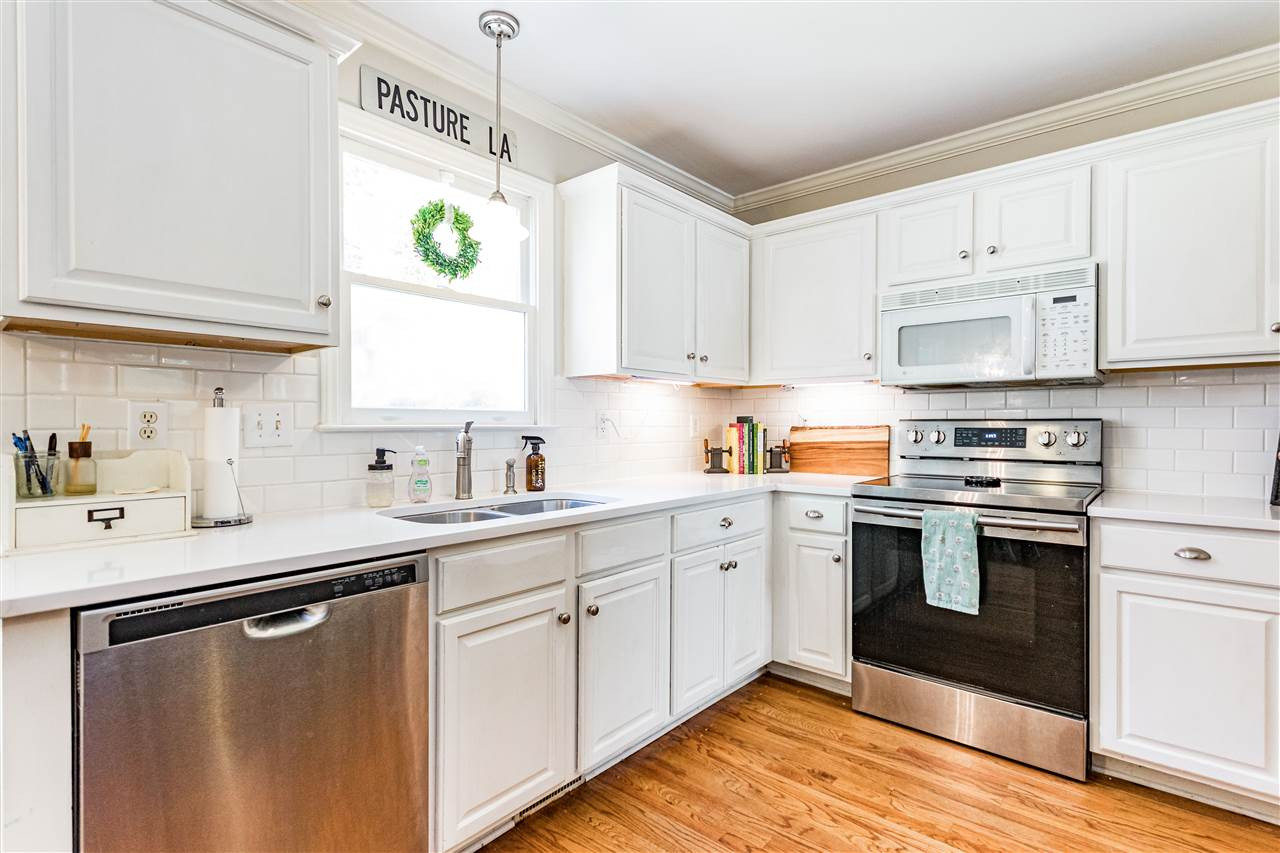 6705 Holly Mill Court Raleigh, NC 27613 - Photo 11 of 29 Photo 11