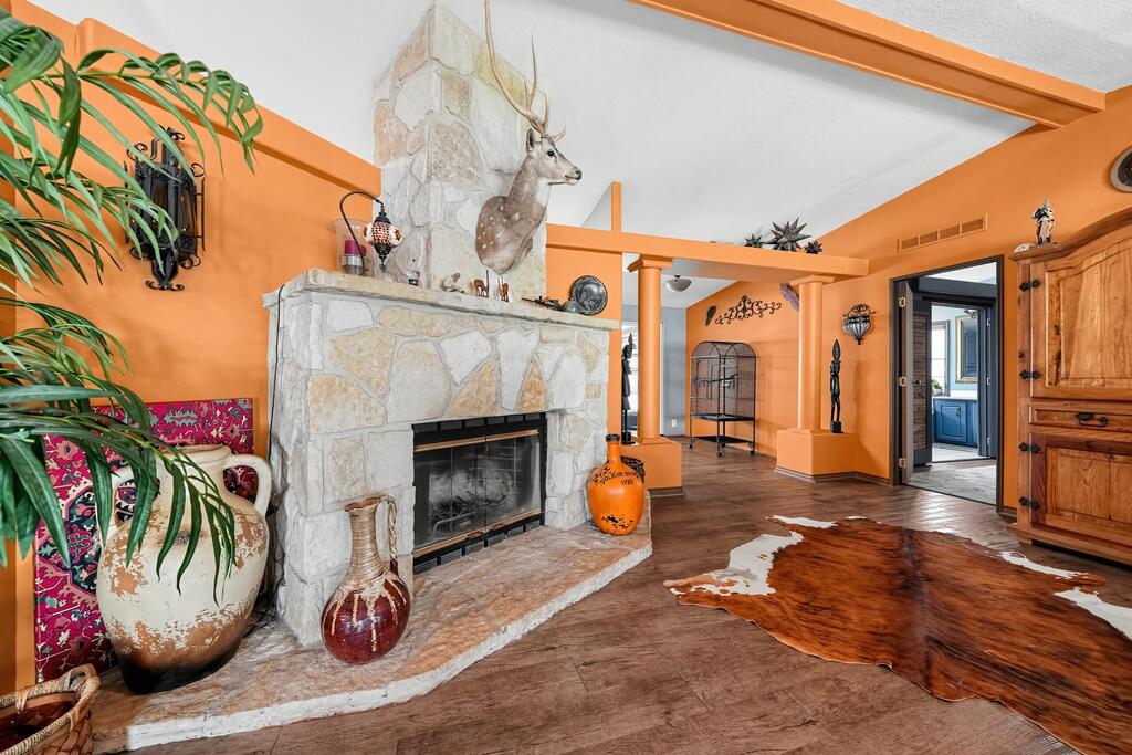 201 Sierra Road Kerrville, TX 78028 - Photo 9 of 69 Gallery Image 9
