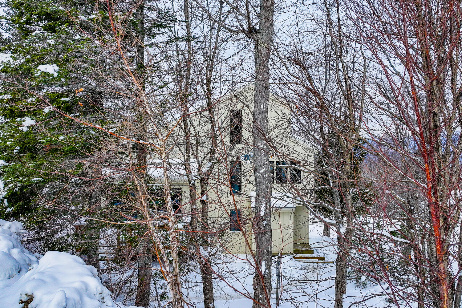2394 Hemlock Road, Unit 2394 Kingfield, ME 04947 - Photo 4 of 27 2394 Hemlock Dr 22-(ZF-6928-77098-1-022)