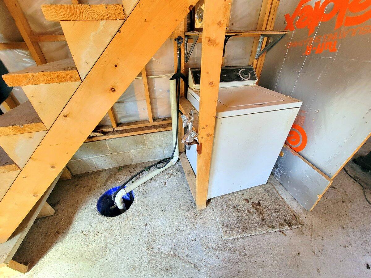 10 Merchant Road Weld, ME 04285 - Photo 37 of 59 36-Washer