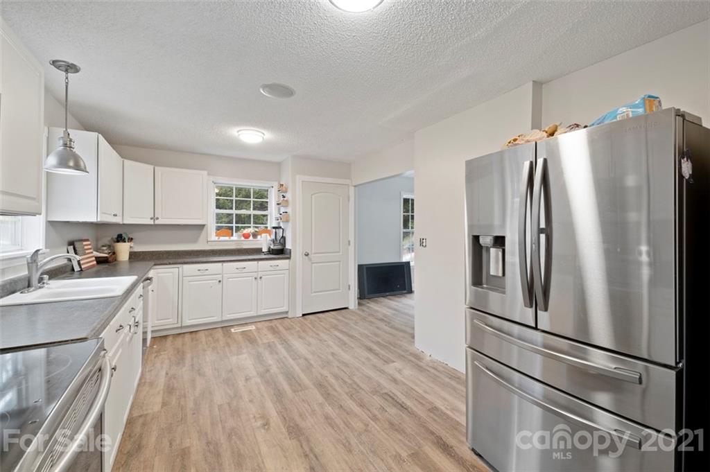 289 Upper Stanley Road Stanley, NC 28164 - Photo 4 of 25 Gallery Image 4