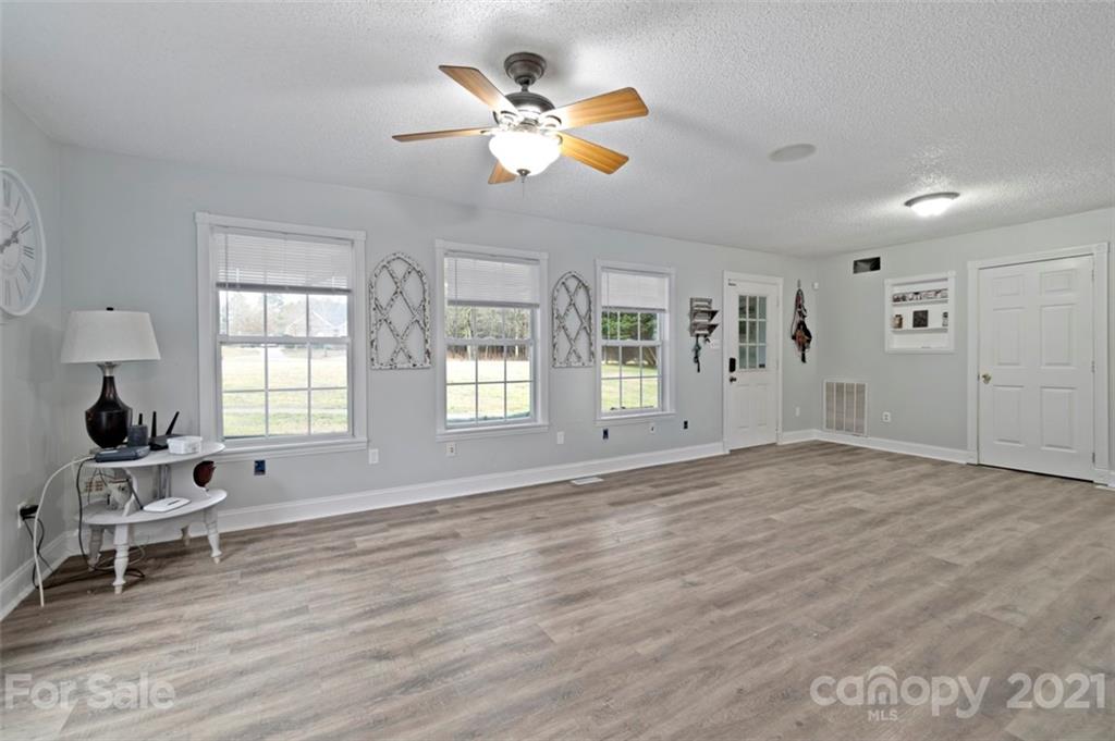 289 Upper Stanley Road Stanley, NC 28164 - Photo 8 of 25 Gallery Image 8