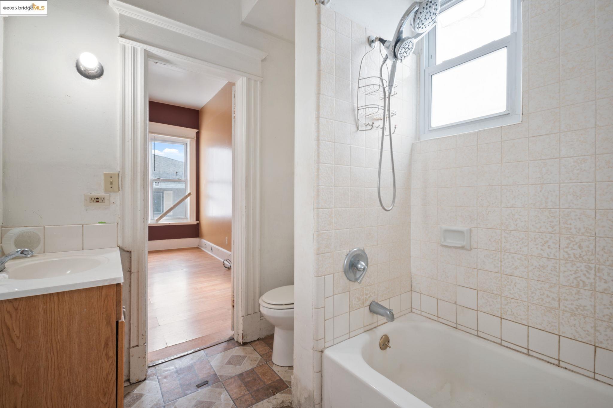 443 Watson Street Monterey, CA 93940 - Photo 12 of 51 Jack-&-Jill bathroom