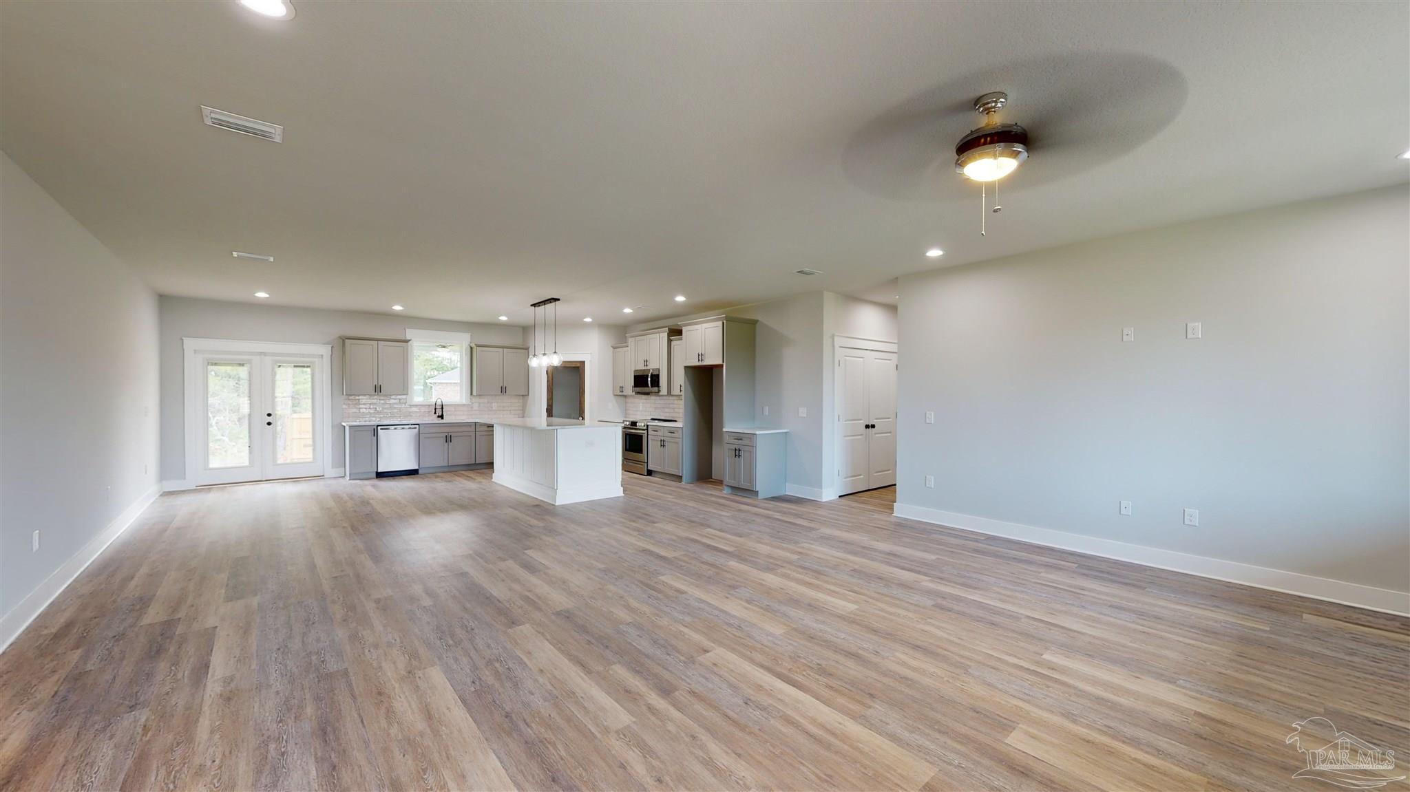 4819 Whitewood Road Gulf Breeze, FL 32563 - Photo 5 of 18 Gallery Image 5