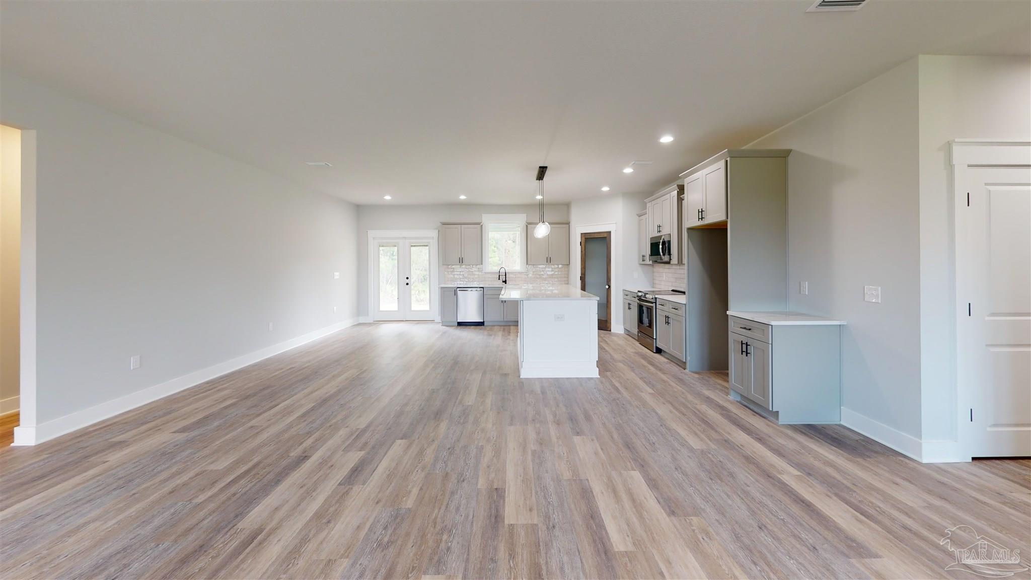 4819 Whitewood Road Gulf Breeze, FL 32563 - Photo 9 of 18 Gallery Image 9